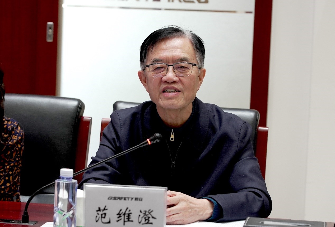 深圳市宝安区向导一行考察调研利来老牌国际官网app科技 深圳市宝安区向导一行考察调研利来老牌国际官网app科技